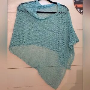 Aqua Bohemian Poncho, Helium